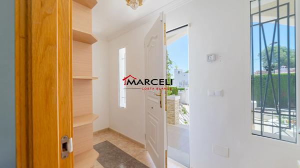 Casa independiente en calle Jinjolero p C