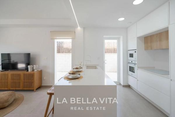 Casa independiente en calle Electricista, 46