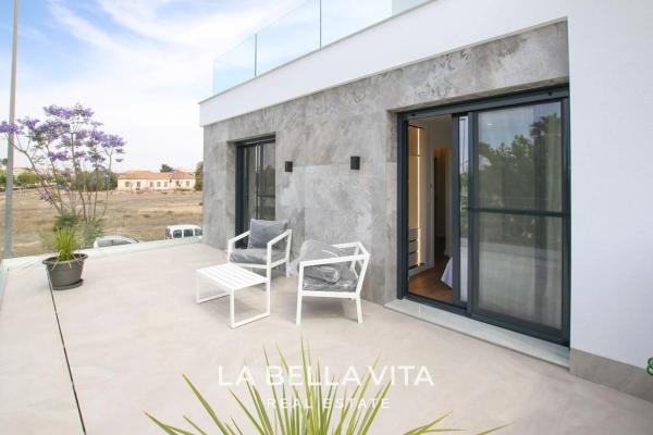 Casa independiente en calle Boyero, 85