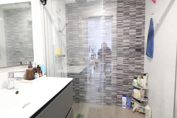 Casa independiente en calle Comunidad Madrileña