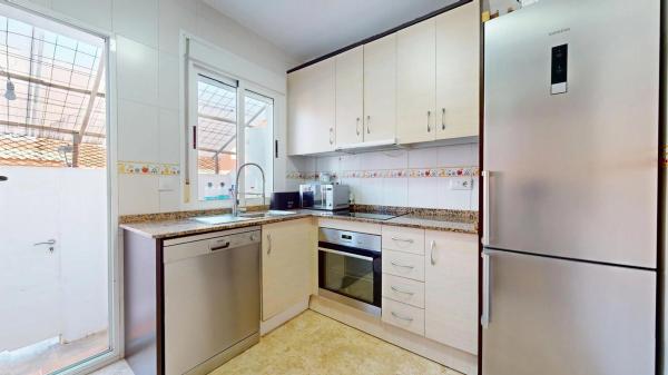 Casa independiente en calle la Paz