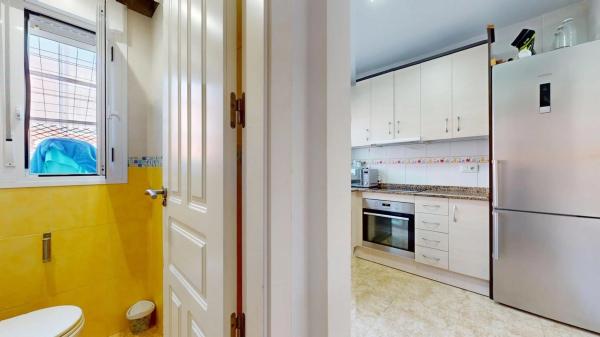 Casa independiente en calle la Paz