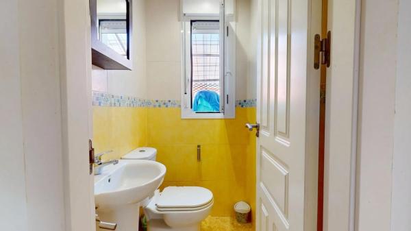 Casa independiente en calle la Paz