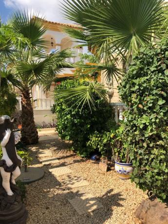 Casa independiente en calle Bambú, 59