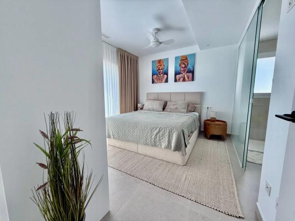 Casa independiente en calle Comunidad Castellano-Mancheg, 13