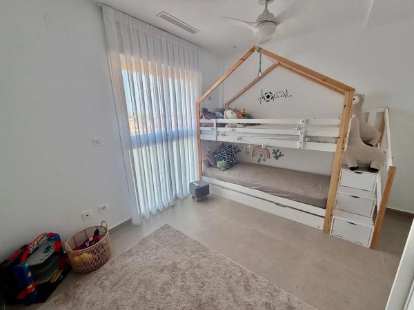 Casa independiente en calle Comunidad Castellano-Mancheg, 13