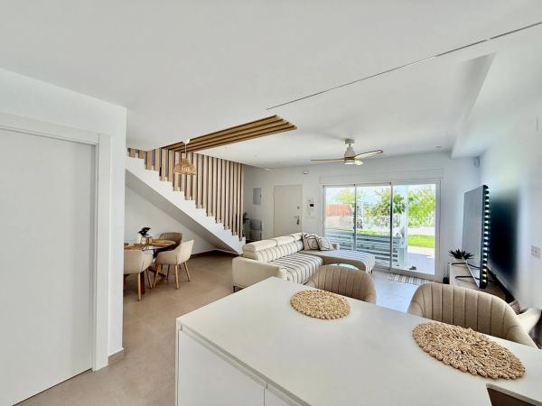 Casa independiente en calle Comunidad Castellano-Mancheg, 13