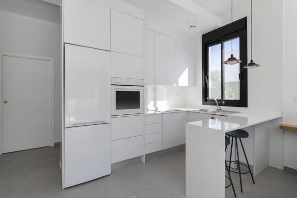 Casa independiente en calle Mimosa