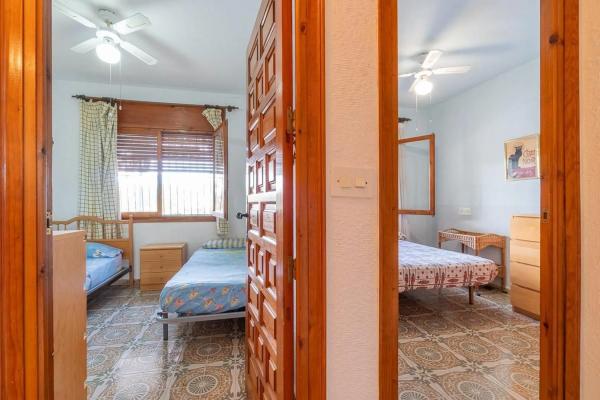 Casa independiente en avenida Pino del p C, 75