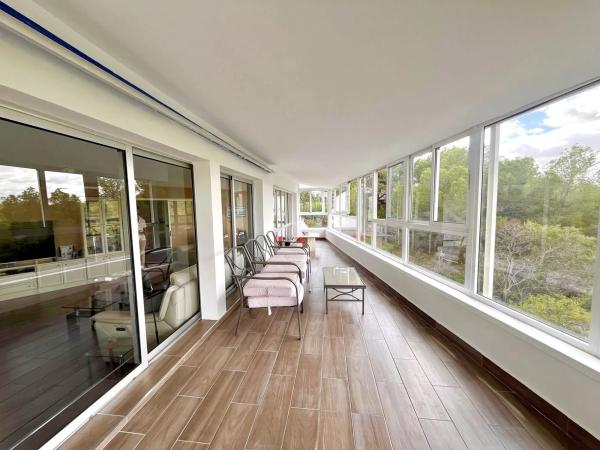 Casa independiente en calle Lirio