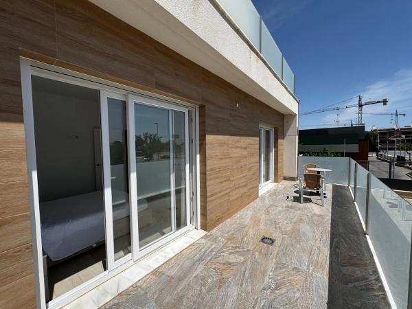 Casa independiente en calle Numancia, 36