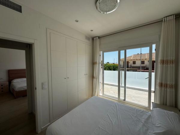 Casa independiente en calle Numancia, 36