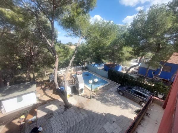 Casa independiente en calle Abedul, 21