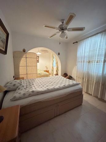 Casa independiente en calle Mimosa