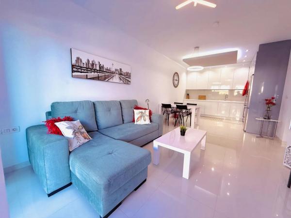 Casa independiente en calle Ausias March