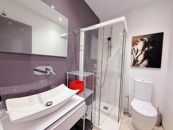 Casa independiente en calle Ausias March