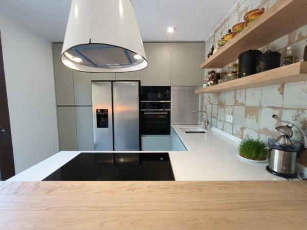 Casa independiente en calle Mimosa