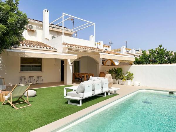 Casa independiente en calle Treinta de Julio