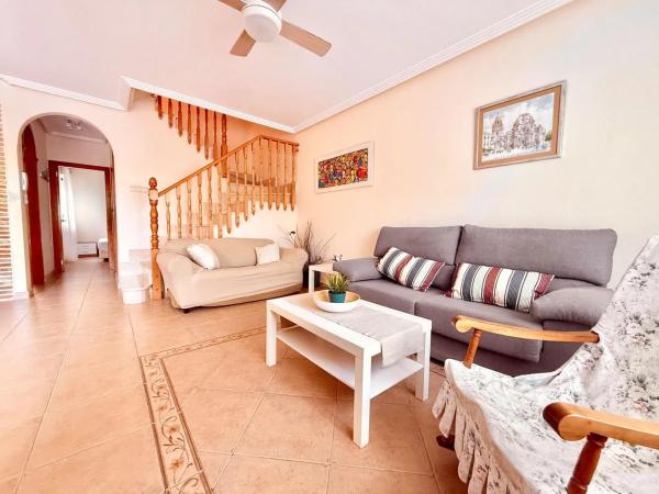 Casa independiente en avenida de Europa