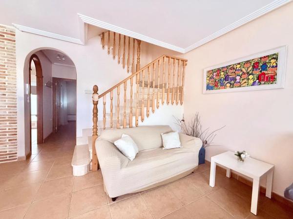 Casa independiente en avenida de Europa