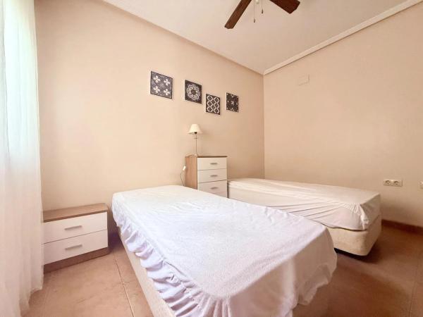 Casa independiente en avenida de Europa