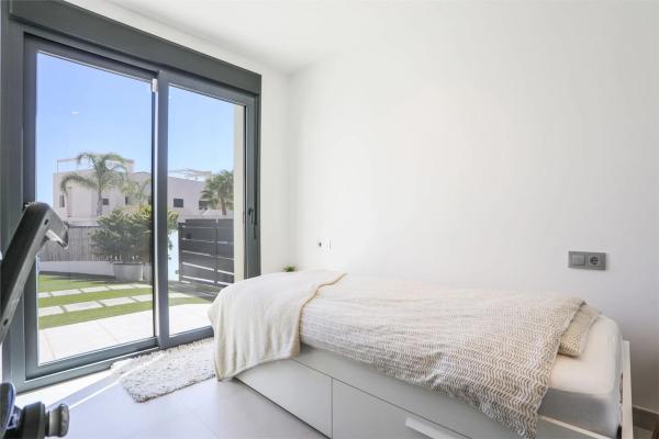 Casa independiente en calle Jose Maria Olazabal