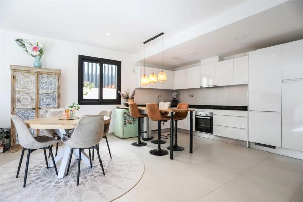 Casa independiente en calle Jose Maria Olazabal