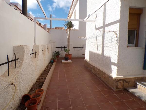 Casa independiente en calle Antonio Aguado