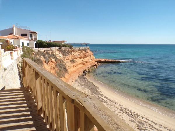 Casa independiente en calle Antonio Aguado