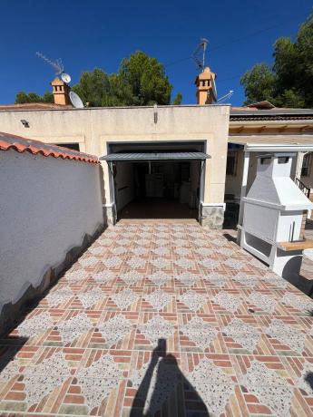 Casa independiente en calle Eucalipto, 11