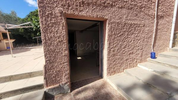 Casa independiente en CL Acacia p C