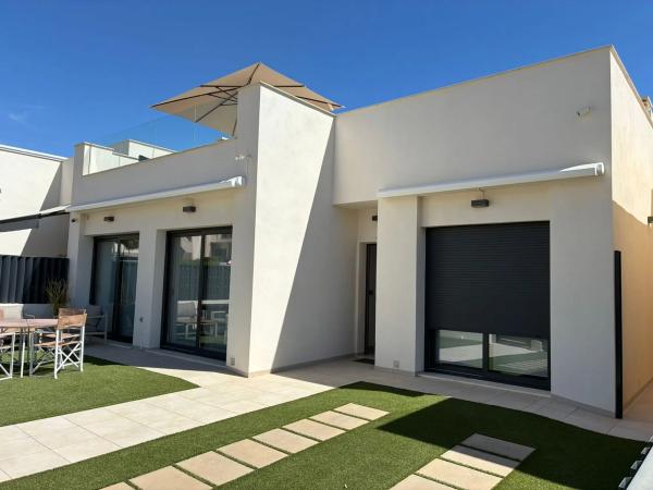 Casa independiente en calle Jose Maria Olazabal