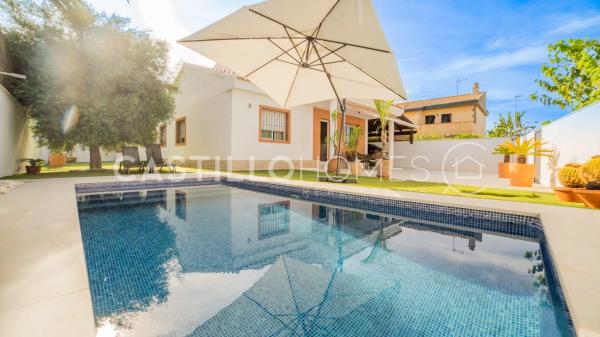 Casa independiente en calle Salar, 59