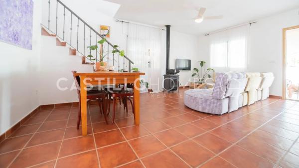 Casa independiente en calle Salar, 59