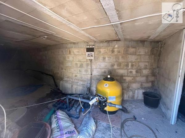 Casa independiente en calle Abeto p C