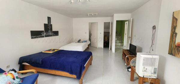 Casa independiente en calle Roble, 1