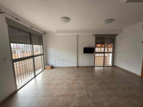 Casa independiente en calle Galua