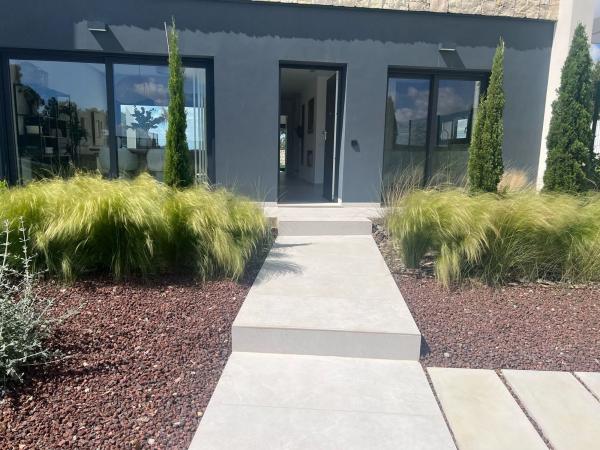 Casa independiente en avenida Severiano Ballesteros