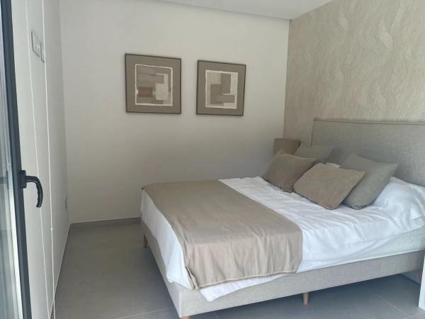 Casa independiente en avenida Severiano Ballesteros