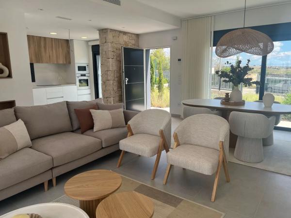 Casa independiente en avenida Severiano Ballesteros