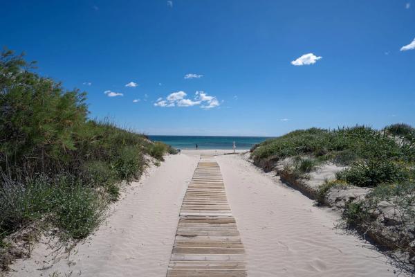 Casa independiente en calle Salar