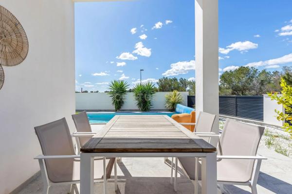 Casa independiente en calle Lentisco