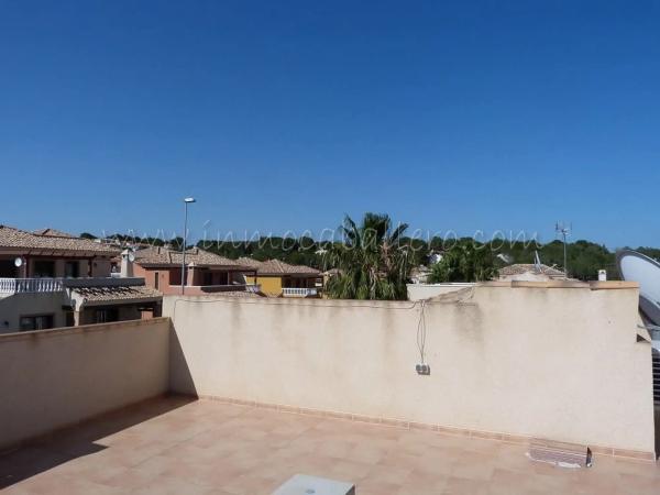 Casa independiente en calle Madroño