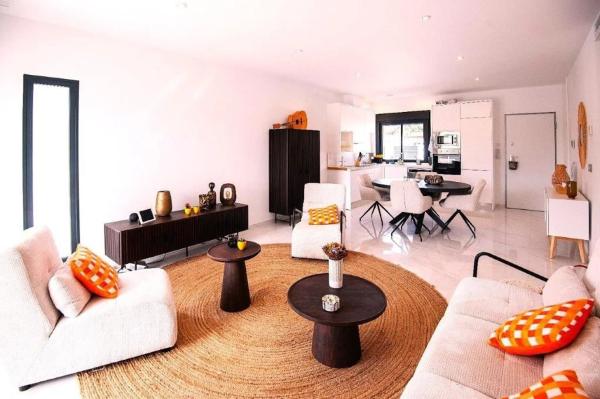 Casa independiente en calle Madroño