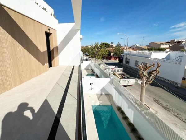 Casa independiente en calle Dunas