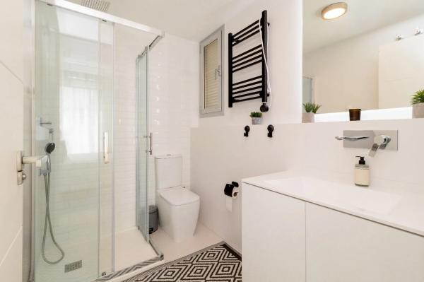 Casa independiente en C. Varsovia