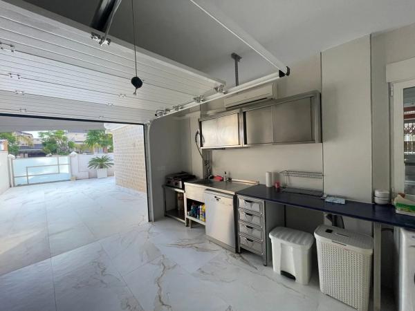 Casa independiente en avenida del Mare Nostrum, 9