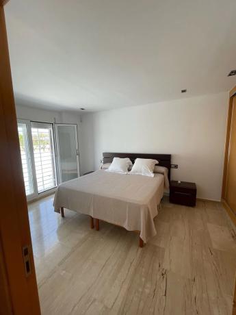 Casa independiente en avenida del Mare Nostrum, 9