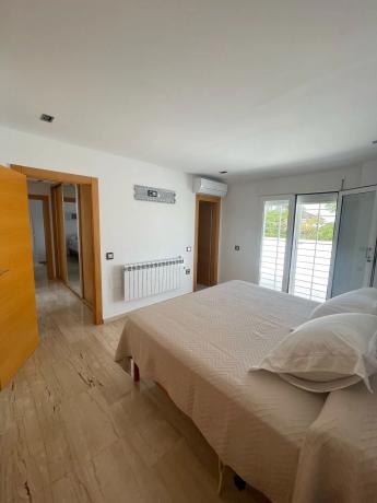 Casa independiente en avenida del Mare Nostrum, 9