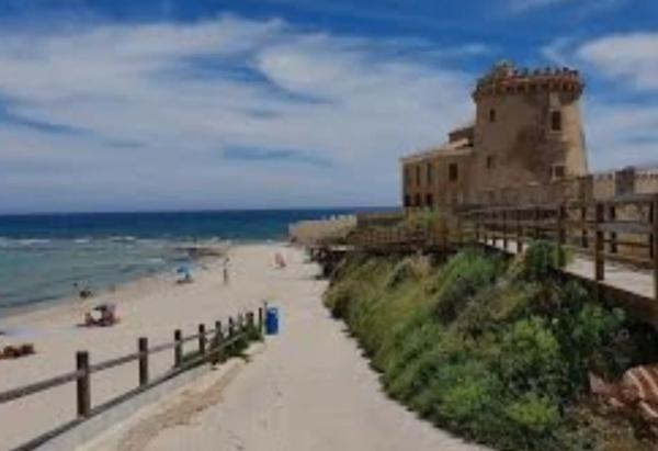 Casa independiente en calle Ancla, 76